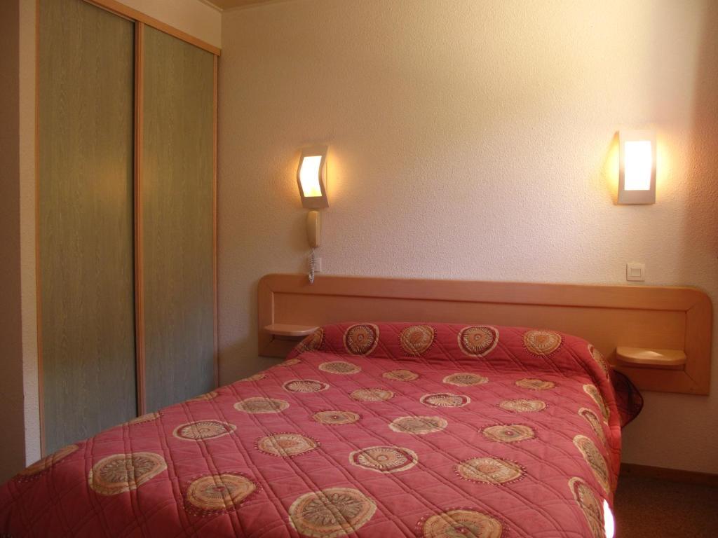Hotel De La Mairie LʼArgentière-la-Bessée Pokój zdjęcie